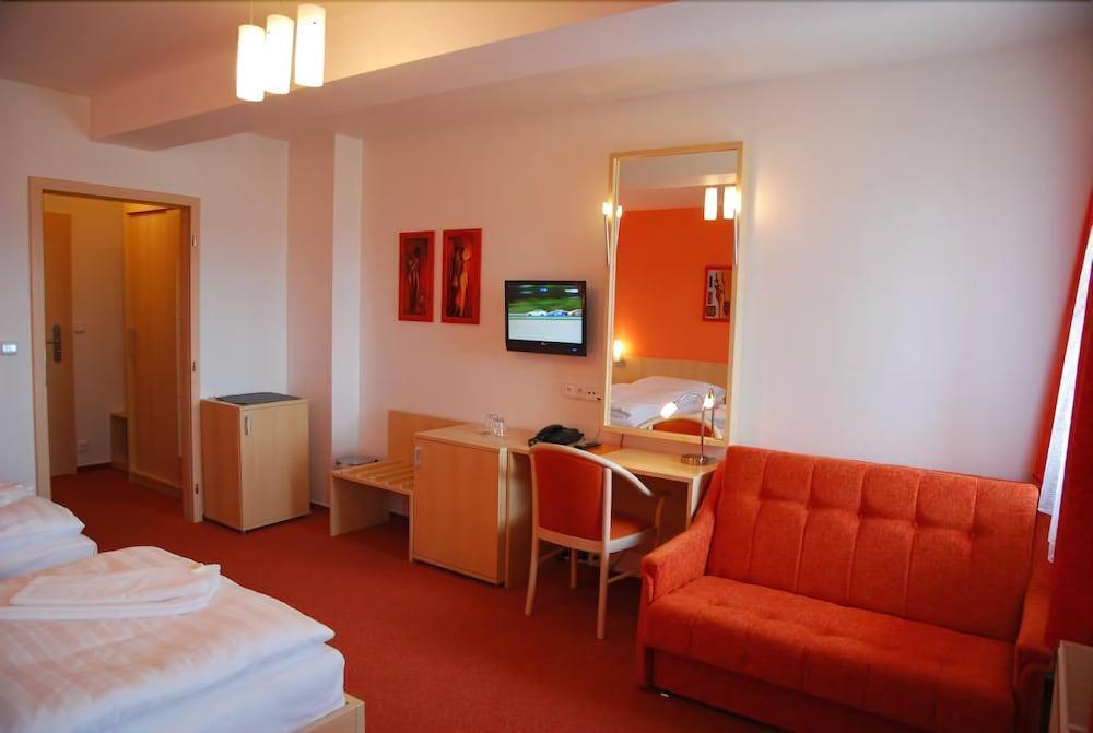 Hotel Senimo Olomouc Extérieur photo