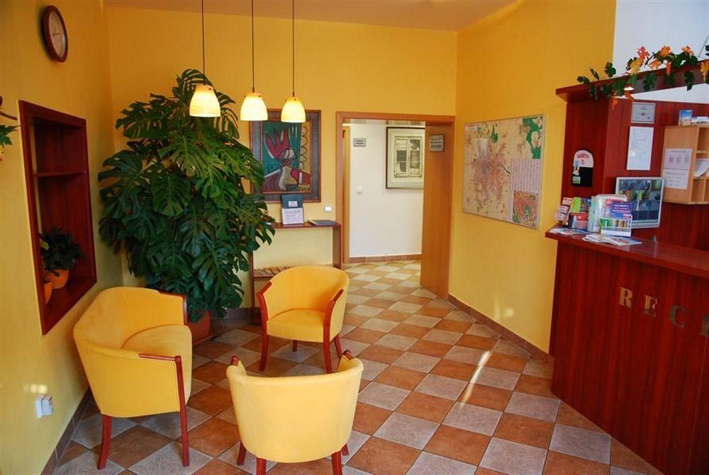Hotel Senimo Olomouc Extérieur photo