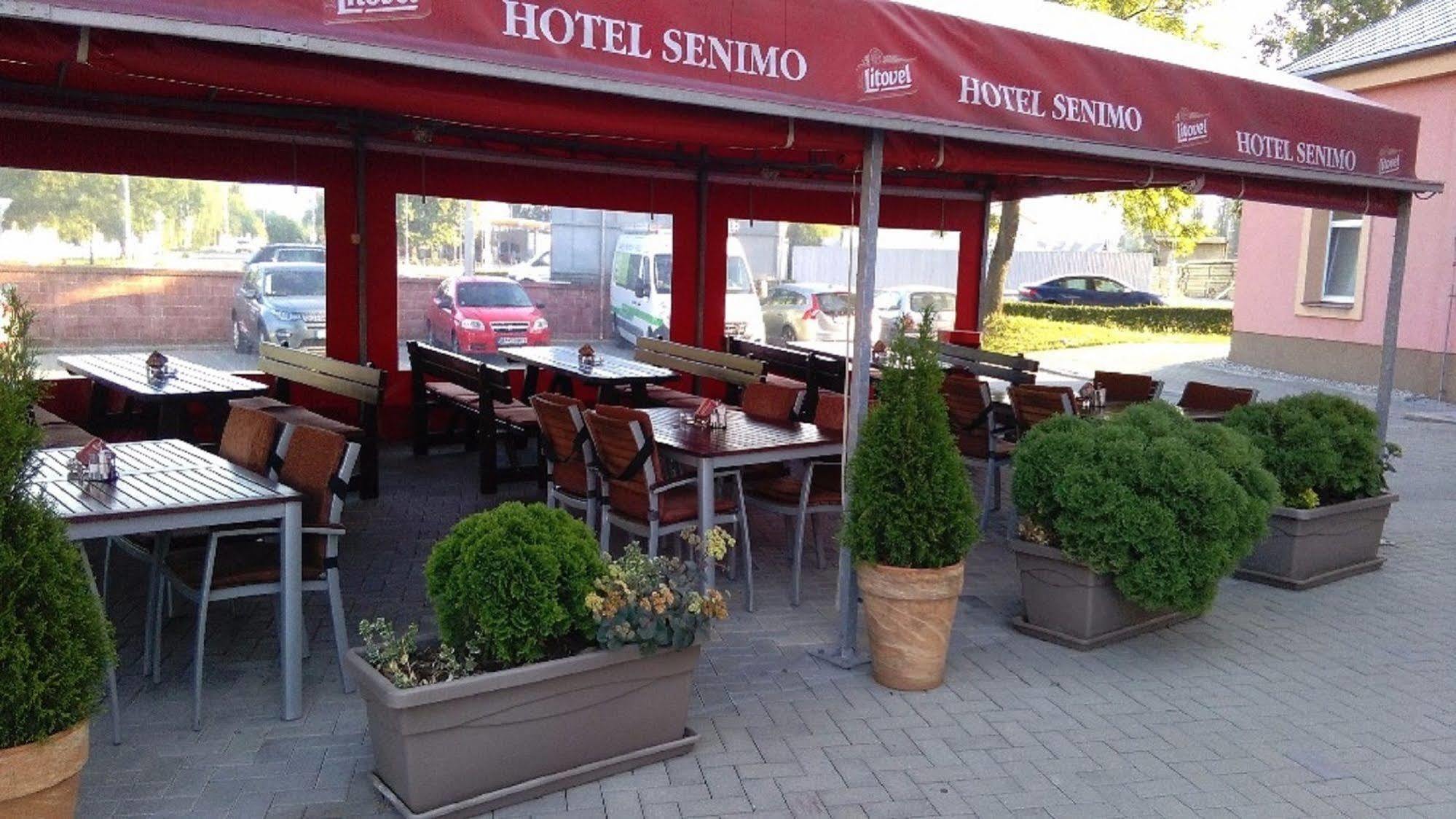 Hotel Senimo Olomouc Extérieur photo